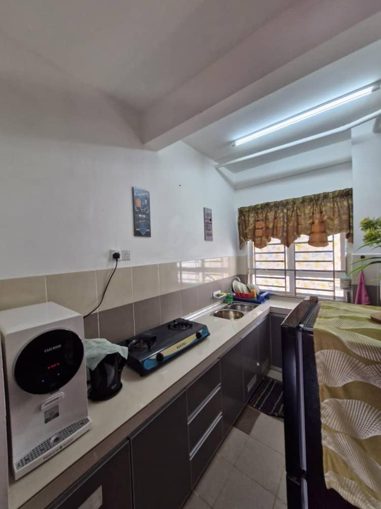 Anggerik Camelia Homestay Apartment Ladang Tok Pelam Куала-Тренгану Екстер'єр фото