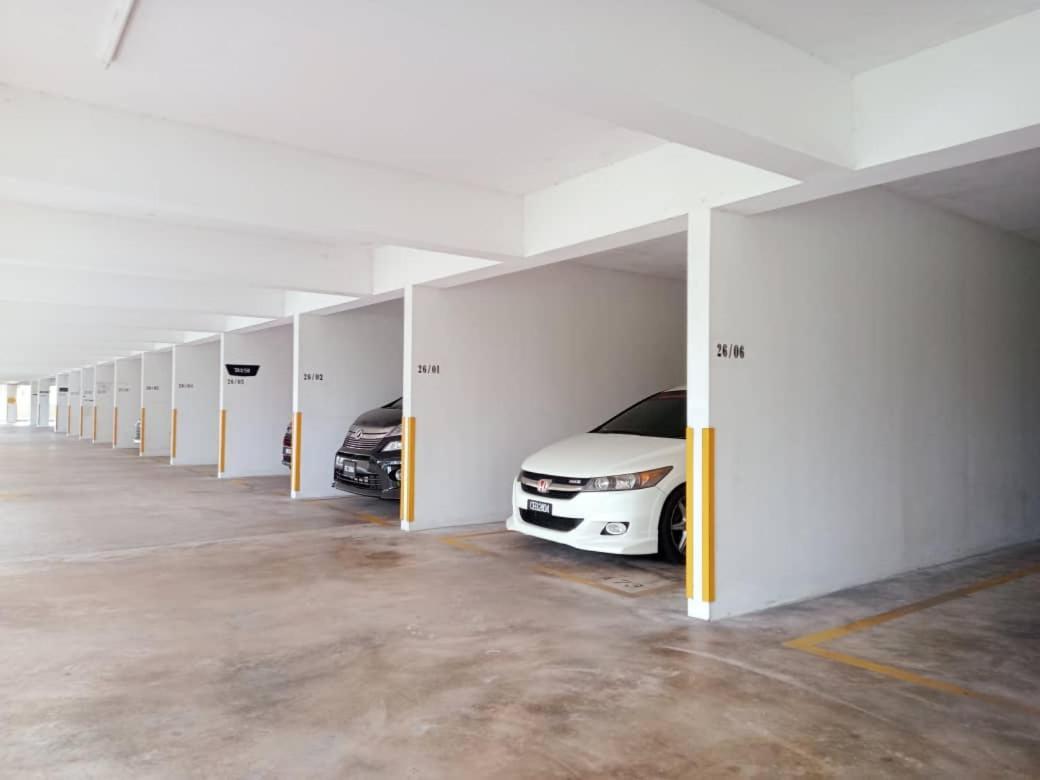 Anggerik Camelia Homestay Apartment Ladang Tok Pelam Куала-Тренгану Екстер'єр фото