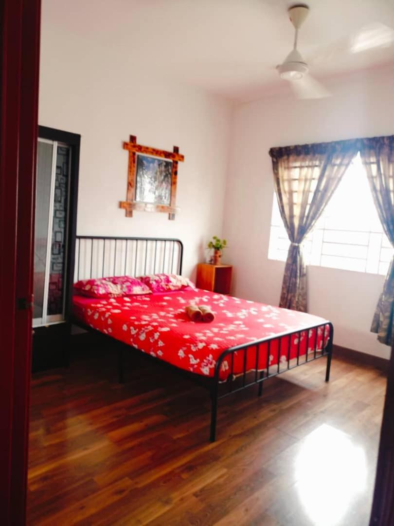 Anggerik Camelia Homestay Apartment Ladang Tok Pelam Куала-Тренгану Екстер'єр фото
