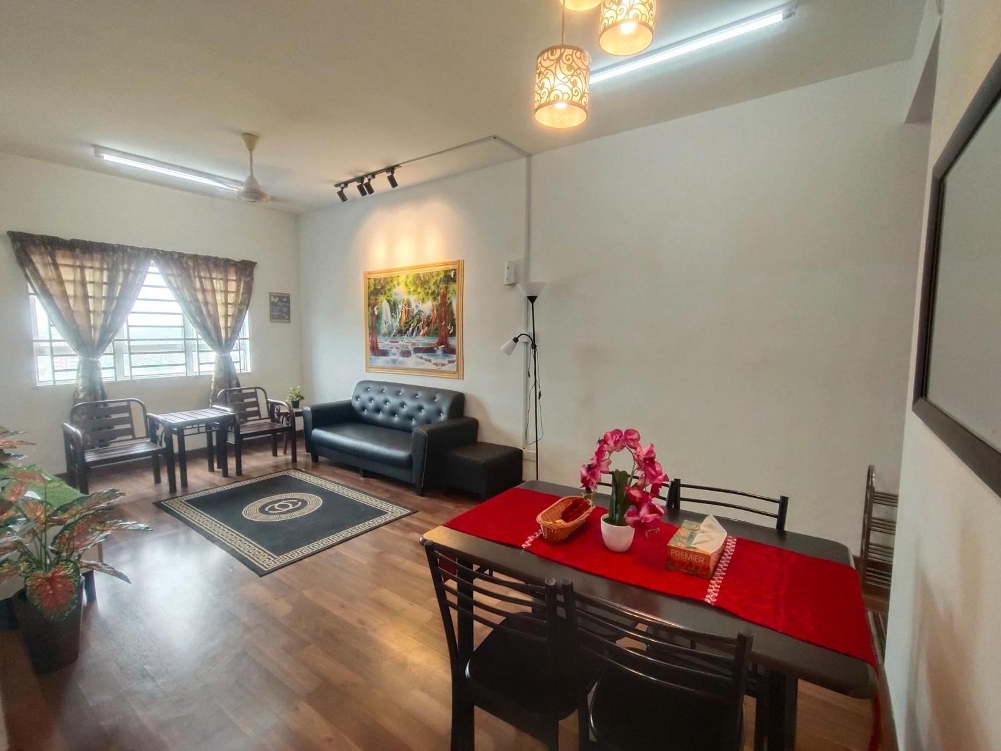 Anggerik Camelia Homestay Apartment Ladang Tok Pelam Куала-Тренгану Екстер'єр фото
