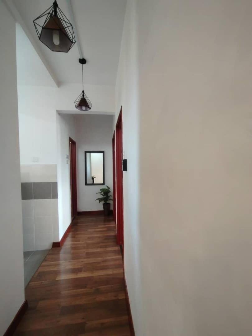 Anggerik Camelia Homestay Apartment Ladang Tok Pelam Куала-Тренгану Екстер'єр фото